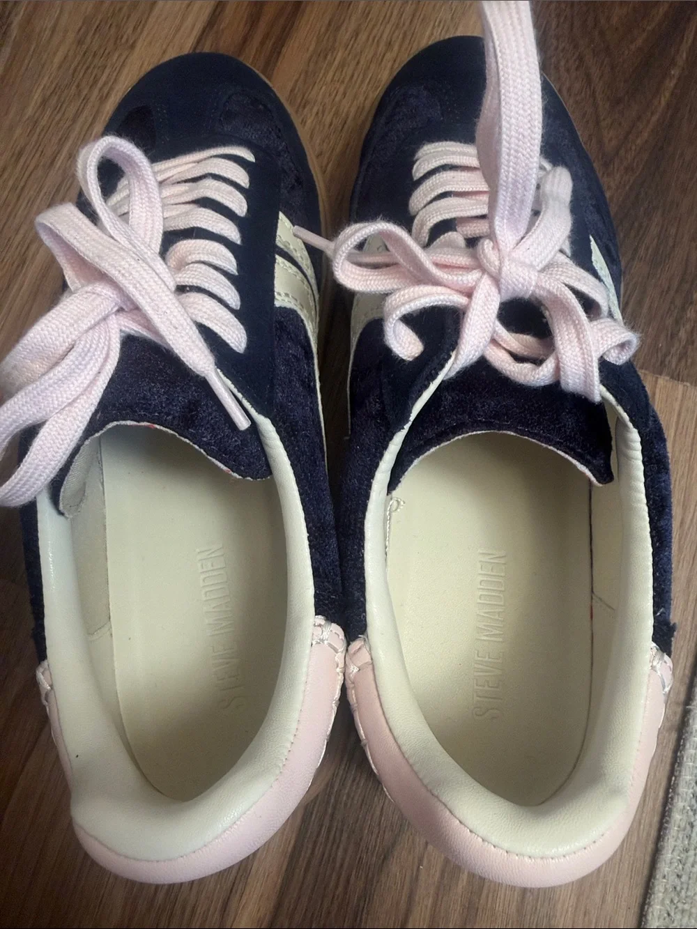 Steve Madden Navy Suede Sneakers with Pale Pink Accents - Picture 2 of 3